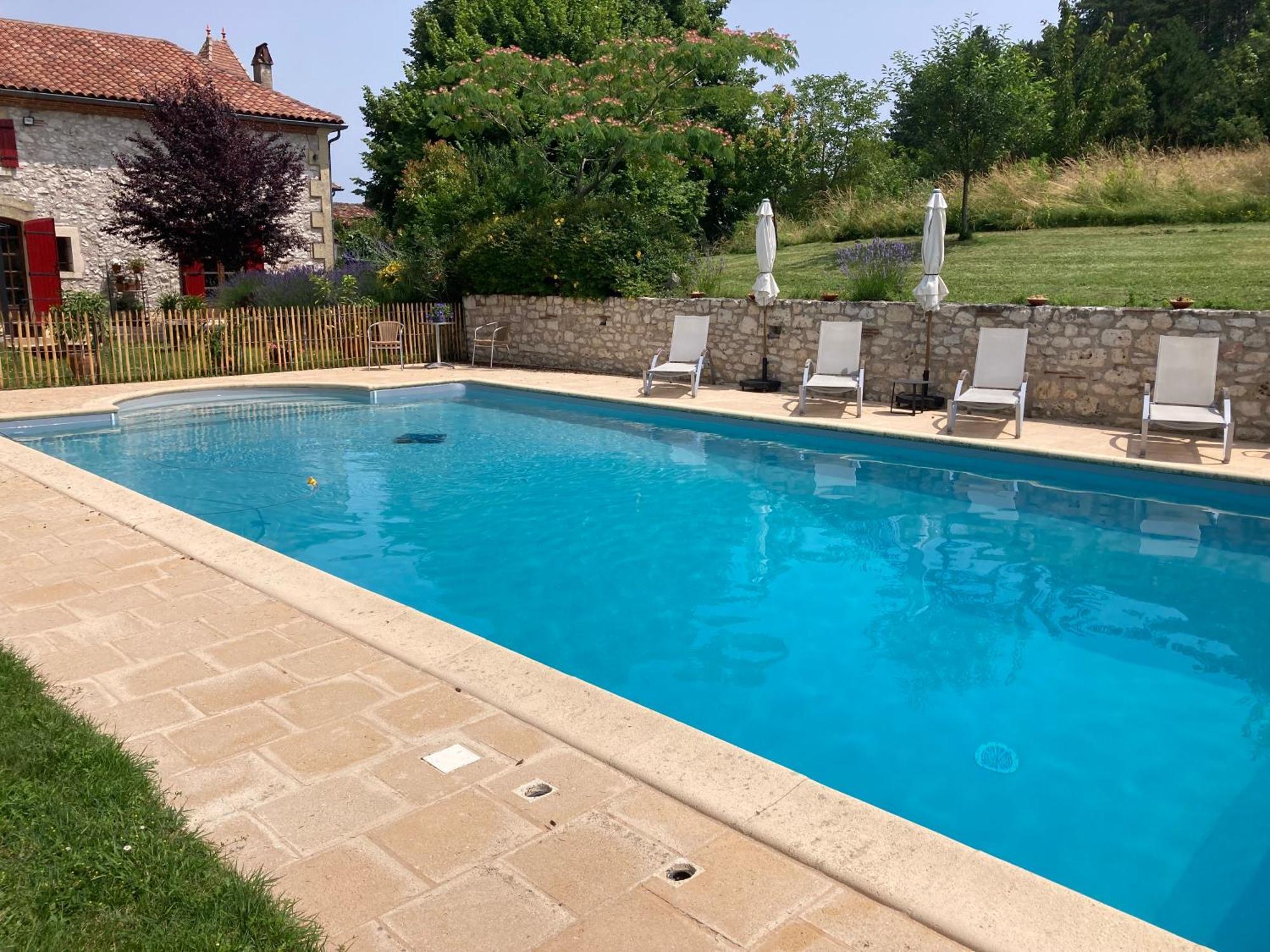 La Bastide Portoly B&B "Pruneaux" Penne-d'Agenais Exterior photo